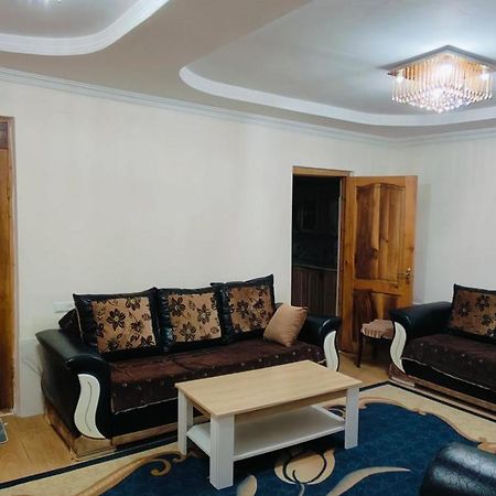 Apartment On Saakadze Batumi Luaran gambar